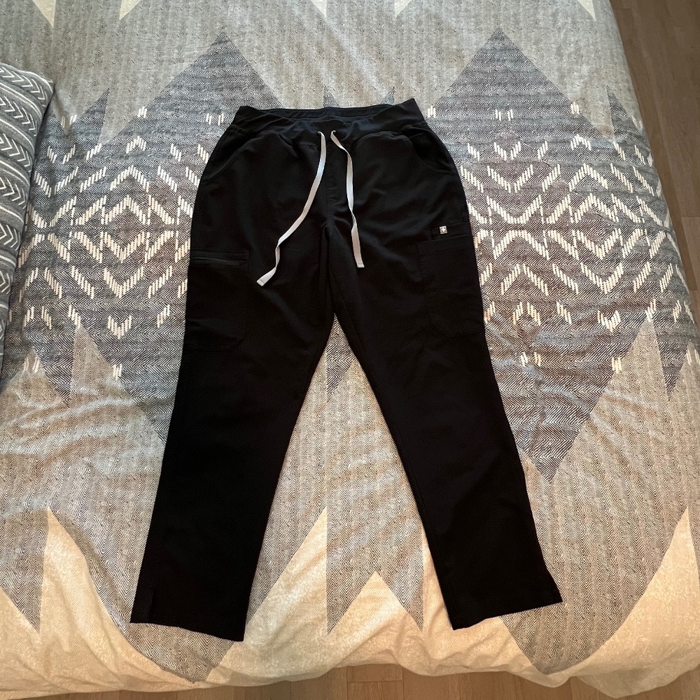 Figs Yola High Waisted Skinny Scrub Pants - Petite